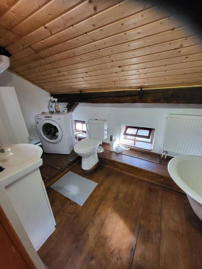 Apartman Horni Hermanuv Mestec U Chrudimi ภายนอก รูปภาพ